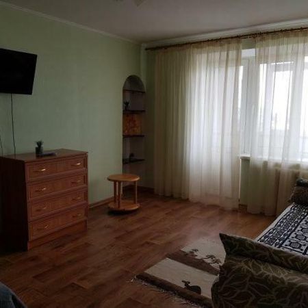 Уютная Квартира В 5 Мин Пешком От Курорта Myrhorod Zewnętrze zdjęcie